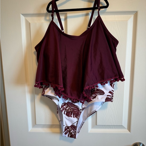 Swimsuit 2 Piece - Picture 4 of 7